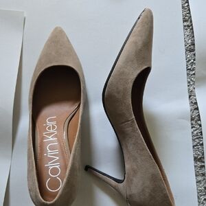 Calvin Klein Tan Heels Suede Classic Pumps
